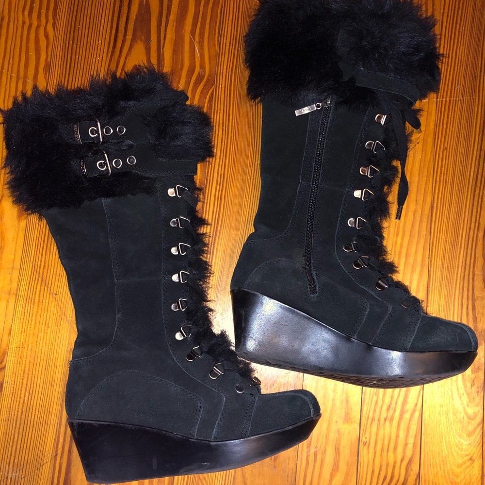 Winter boots size 6